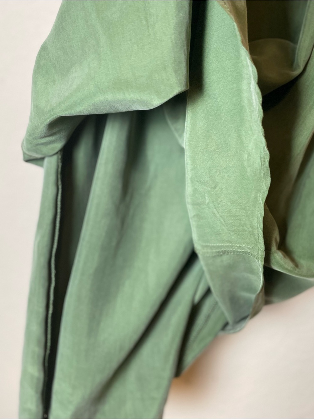Dolce Vita 100% Silk Olive Green Sleeveless Gathered-Waist Mini Dress | Size XS - Picture 3 of 8